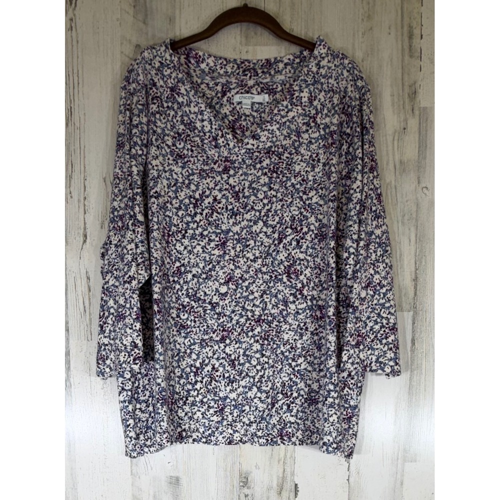 Chicos Knit Top Size 4 or XXL Purple Blue Floral Abstract 3/4 Sleeve V-Neck